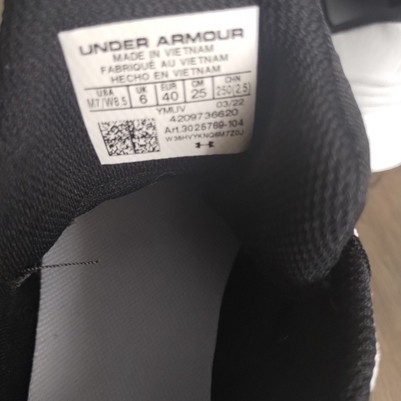 Sz 7.5 Under Armour Curry 9 Flow PE March Madness 2K22 Basketball 3025769-104 - Picture 4 of 9